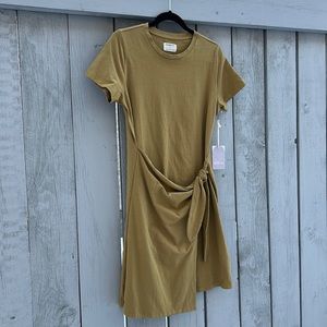 Jackson Rowe paradise wrap dress -palm t-shirt dress